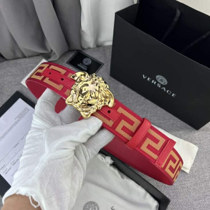 Picture of Versace Belts _SKUfw208373984fw
